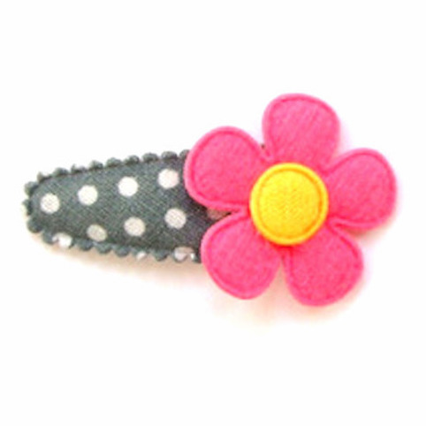 Barrette Bebe Petite Fille A Fleur En Feutrine Fuchsia Plein De Bisous